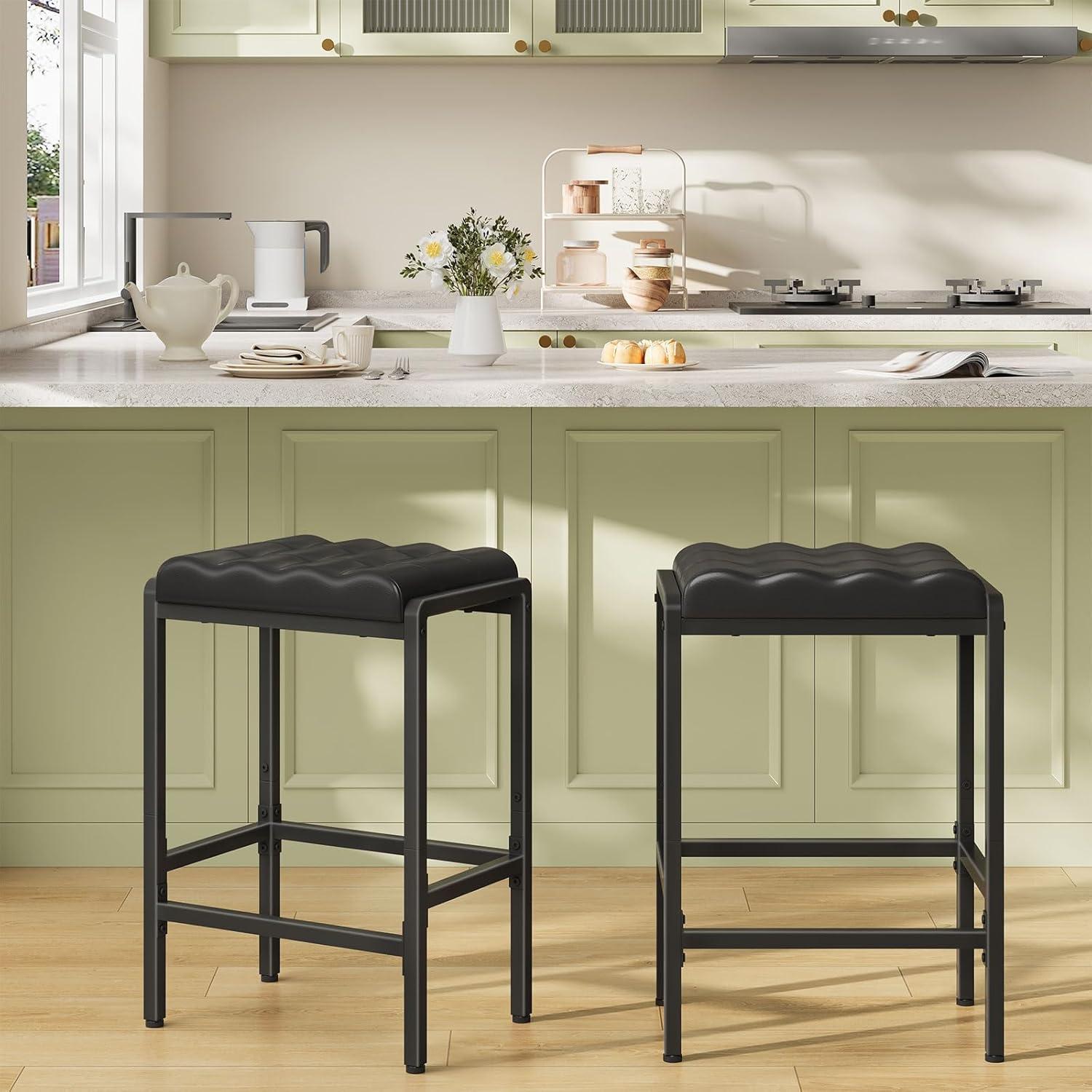 imageHOOBRO Bar Stools Bar Chairs Set of 2 Counter Height Bar Stools with PU Upholstered Seat and DualHeight Footrests PU Leather Metal Frame for Dining Room Kitchen Counter Black BB64BYP201