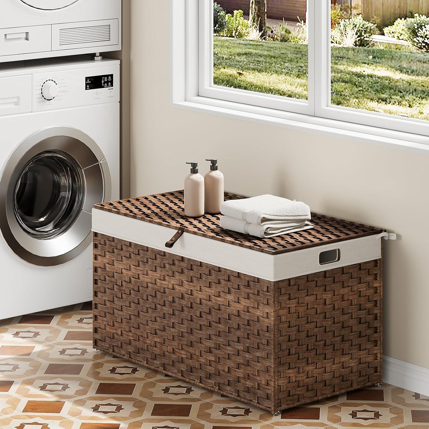 imageHOOBRO Storage Basket with Lid 172 Gallon 65L Wicker Basket Handwoven Blanket Storage Basket with Handles Metal Frame and Soft Lining Foldable for Bedroom Laundry Room Natural NL265CW01Brown